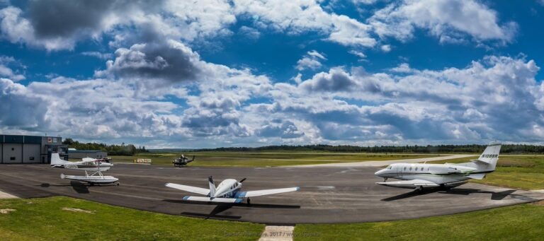 Aeroport de Sherbrooke Destination Cantons de lEst2 768x341