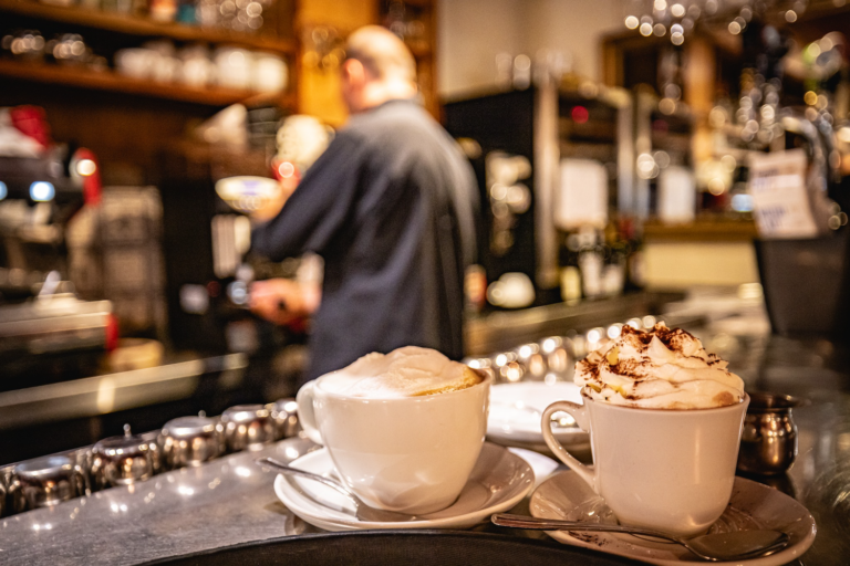 Auberge Cafe Krieghoff Quebec Destination Capitale Nationale 1 1 768x512