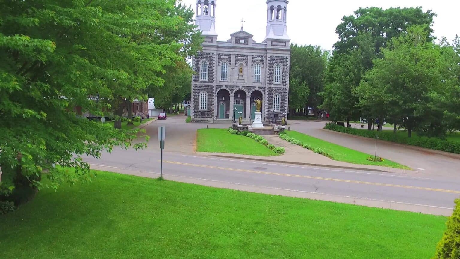 Eglise Notre Dame de la Visitation de Champlain Champlain Mauricie2 1536x864