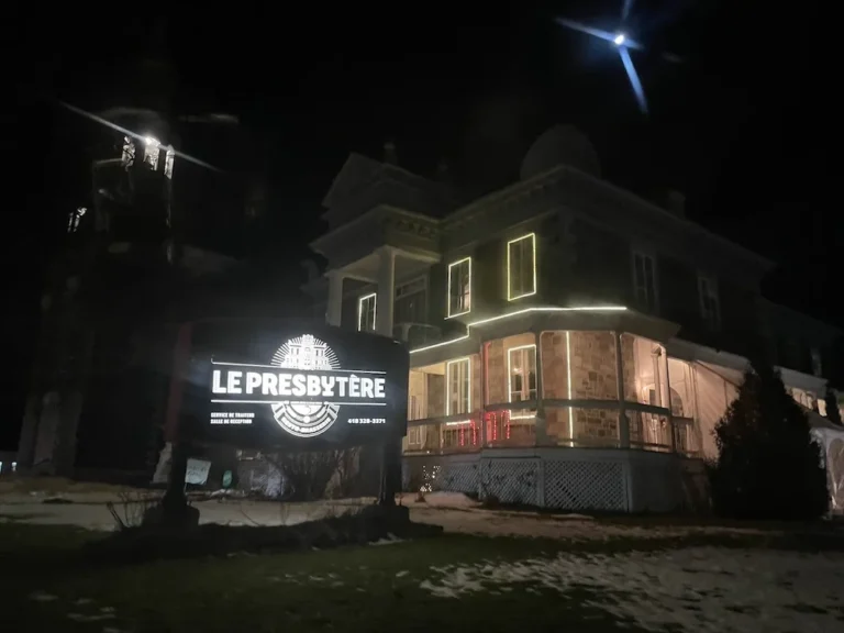 Le Presbytere Microbrasserie Saint Stanislas de Champlain Mauricie jpeg 1 768x576