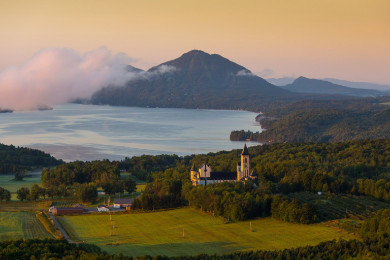 MRC de Memphremagog Destination Cantons de lEst2 768x512