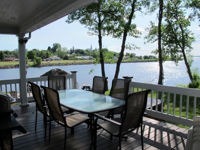 Maison de la rivière du Chêne - Photo 1