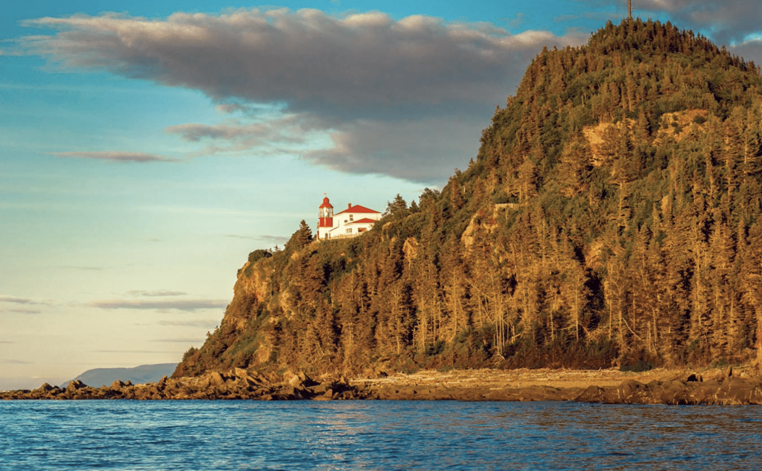 Maison du Gardien du Phare Destination Gaspesie 1536x950