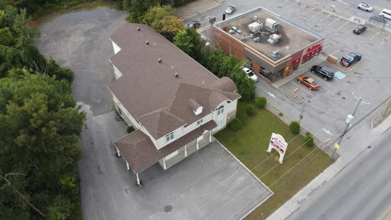 Motel Chateau Terrebonne ou dormir Destination Lanaudiere jpg 768x432