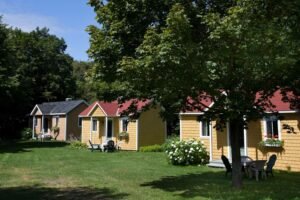 Chalets Motel Domaine Aux Cygnes