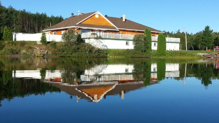 Auberge Camping du Lac Malcom - Gaspésie