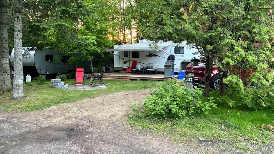 Camping Parc Ensoleillé