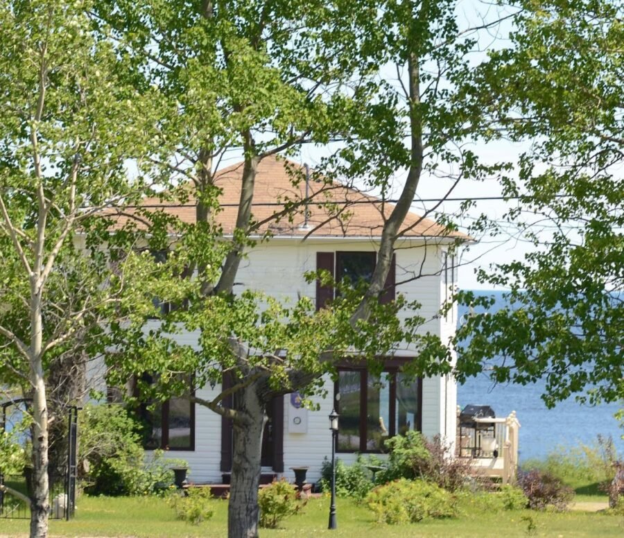 LA MAISON DES PIONNIERS