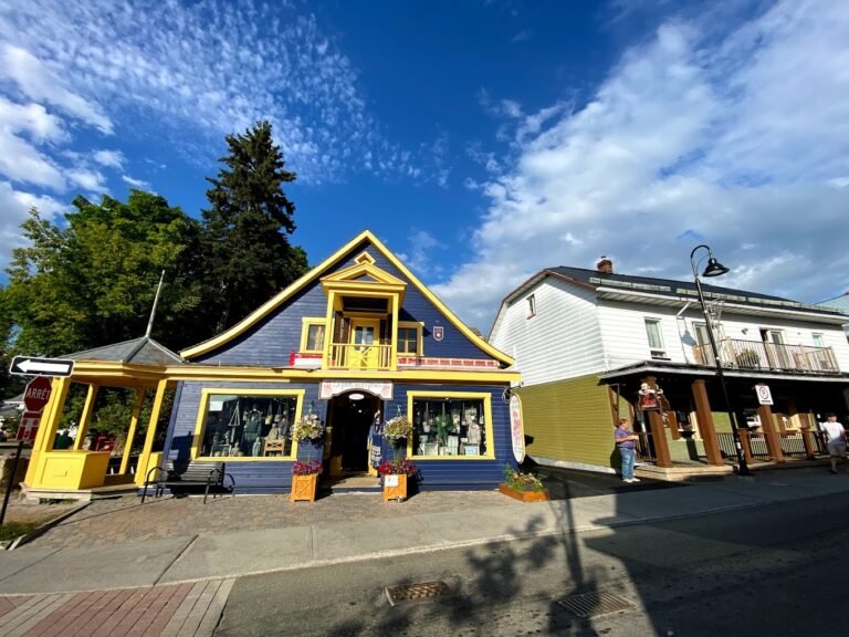 LE POT AUX ROSES - Photo 1