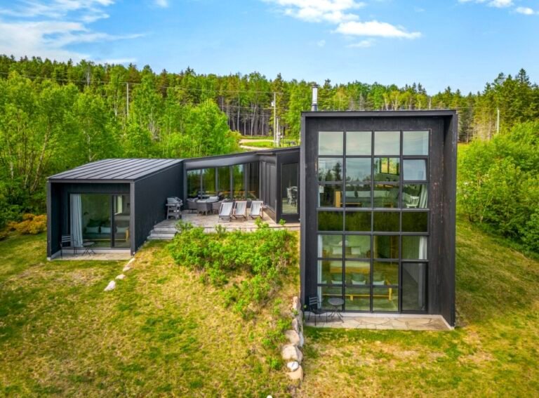 La Charbonnière - Photo 1