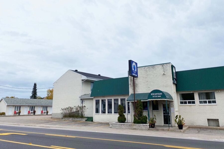 Motel 4 Saisons - Forestville