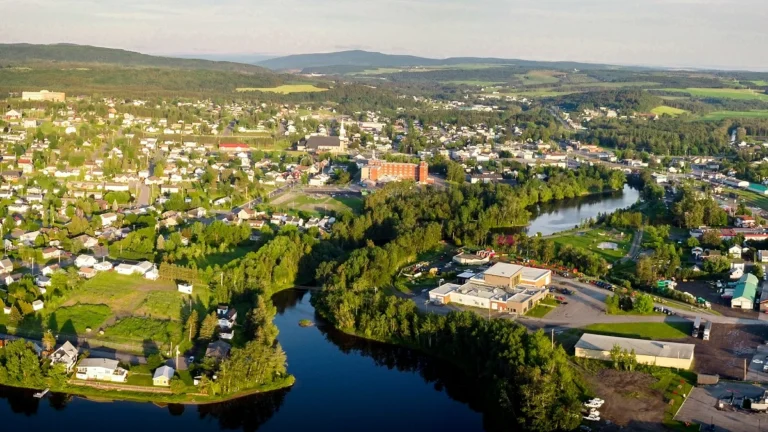 Ville d'Amqui-Destination Gaspésie