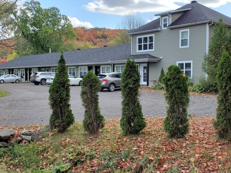 tudiotel Bromont - Cantons de l'Est tudiotel Bromont - Cantons de l'Est