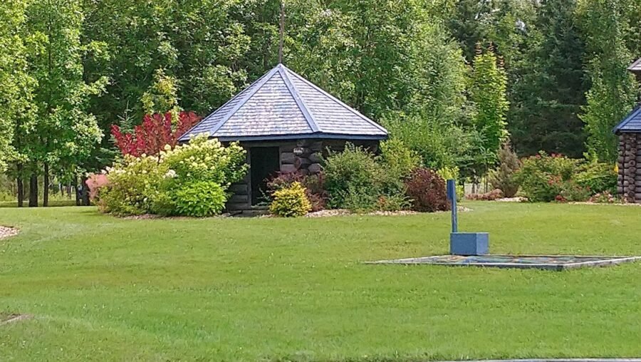 Camping et Chalets Squatec