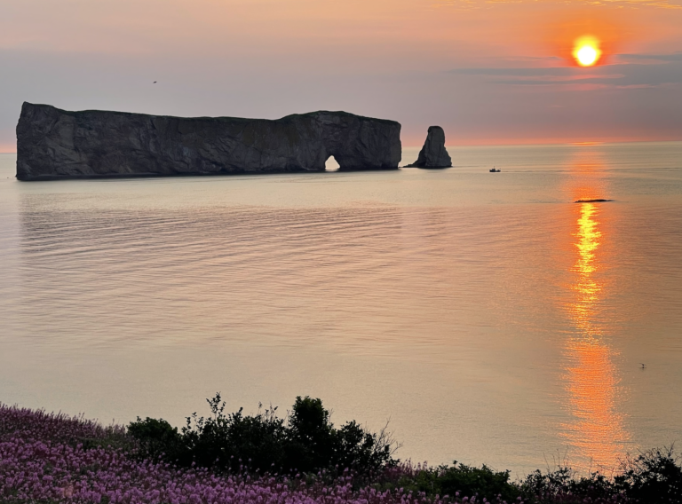 Rocher de Percé -Tourisme Gaspésie