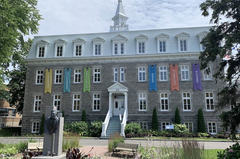 Ville Deux-Montagnes Tourisme Laurentides