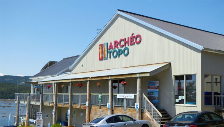 Centre Arché Topo-Les Bergeronnes-Destination Cote-Nord Centre Arché Topo-Les Bergeronnes-Destination Cote-Nord