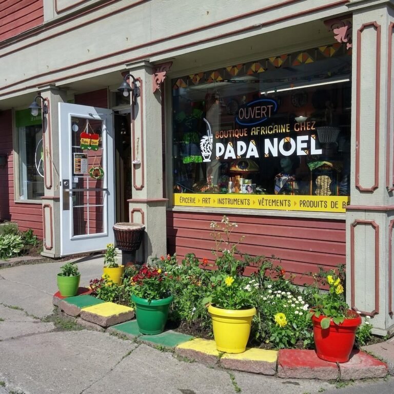 Boutique Africaine chez Papa Noel - Photo 1