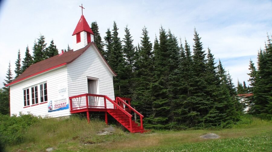 Chapelle de Pointe-des-Monts