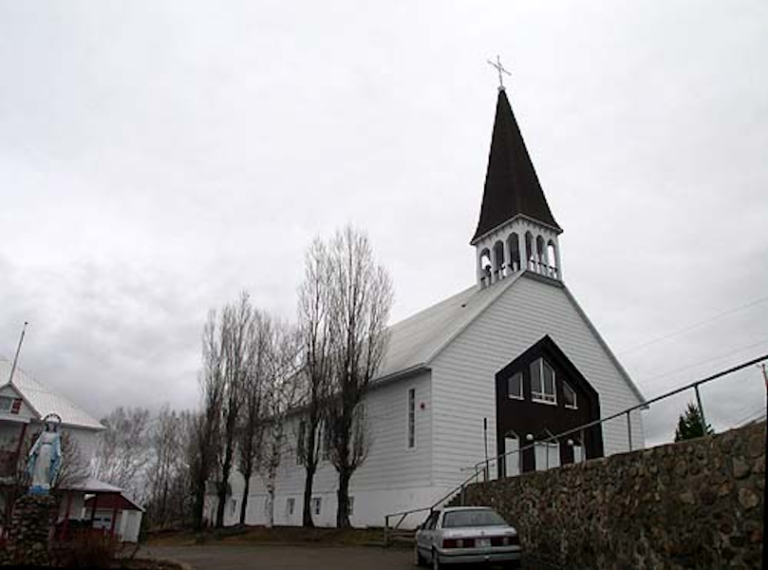 Église Notre-Dame-des-Monts - Photo 1