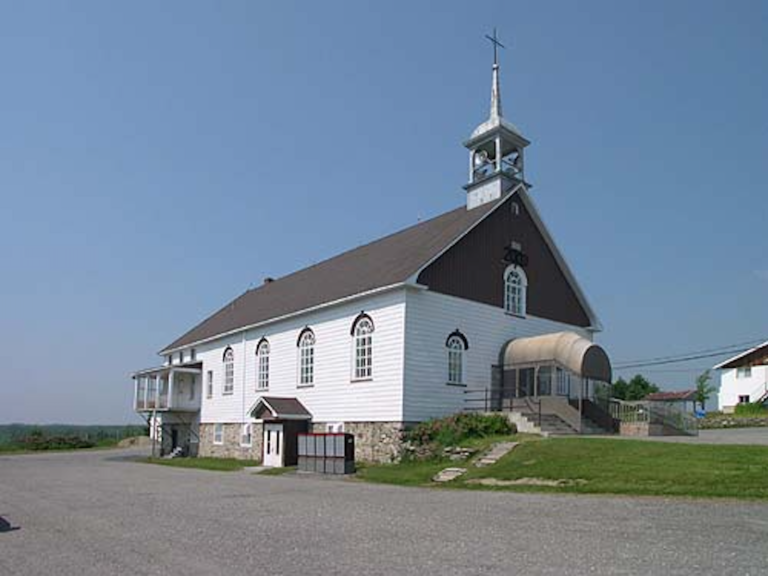 Eglise Saint Antoine Daniel Adstock routes des eglises 768x576