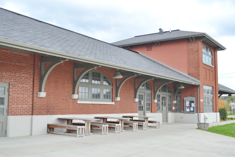 Gare Patrimoniale - Cantons-de-l'Est / Estrie - Lac-Mégantic