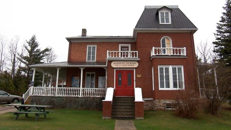 Maison du Tourisme de Tadoussac Tadoussac Tourisme Cote Nord Manicouagan 768x432