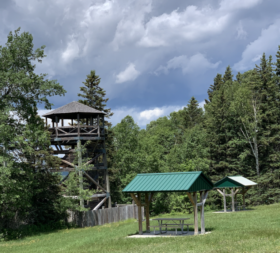 Tour d’observation vue sur lac Mégantic
