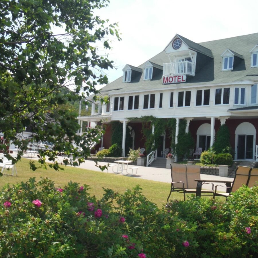 Maison C.A. Brouillard