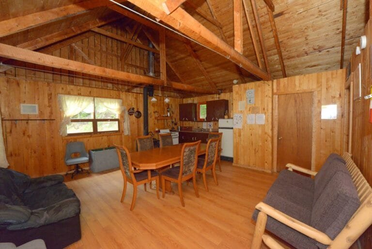 La Pourvoirie des Lacs Roger et Faucille Inc. - Photo 1