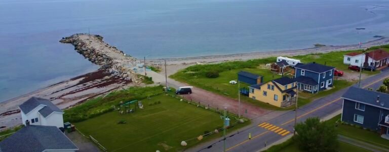 Quai de Baie-des-Sables- Gaspesie