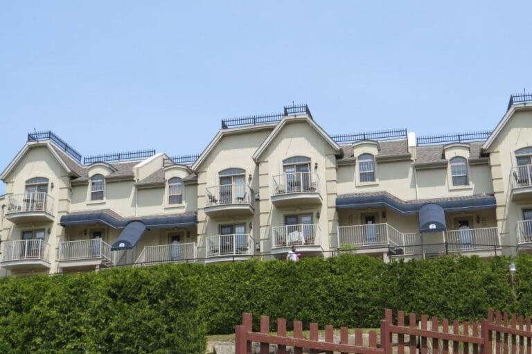 Studio-Hôtel de Villégiature St-Sauveur - Photo 1