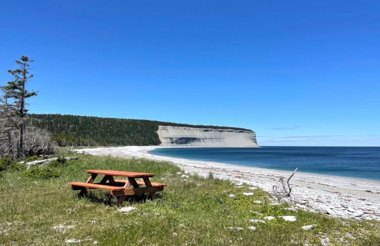 CAMPING DU CHÂTEAU - L'Île-d'Anticosti - Cote-Nord