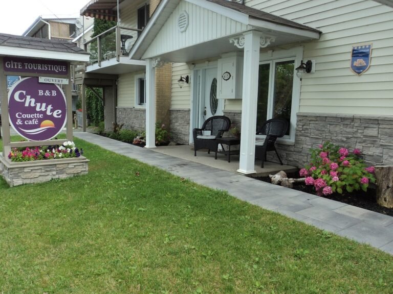 Gite Chute Couette Cafe 768x576