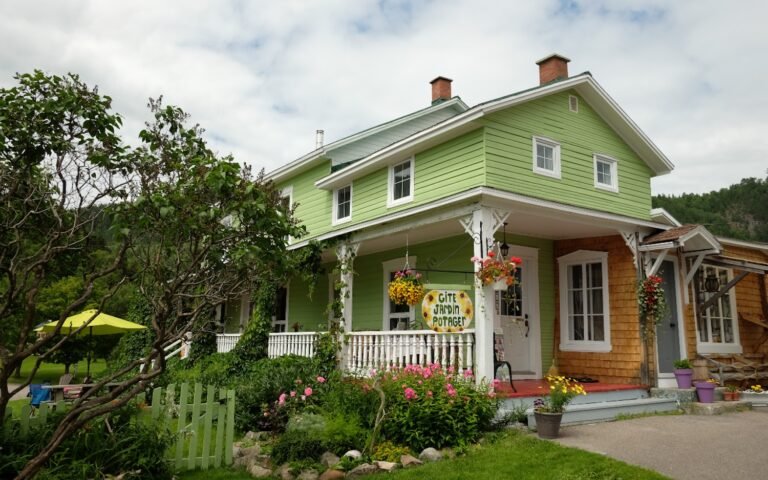 Gite au Jardin Potager -Ste-Rose -Saguenay