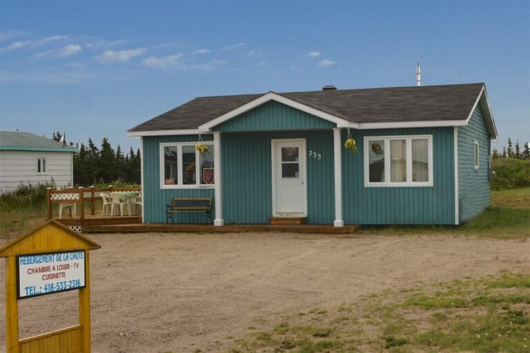 Hébergement de la Chute Aguanish - Cote-Nord