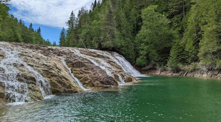 La rivière du Portage - rivière aux Émeraudes - Percé