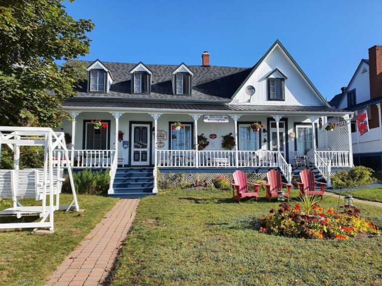 Maison Hovington-Tadoussac