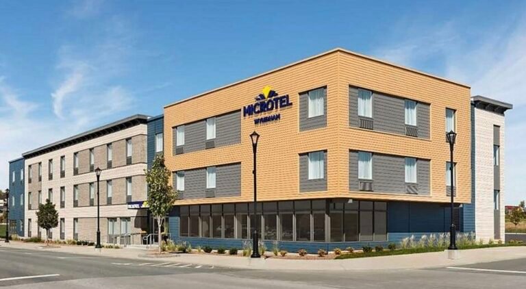 Microtel by Wyndham Lachute