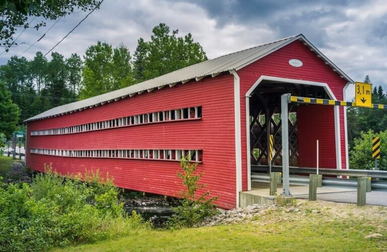 Pont Couvert Ducharme Ouest - La Bostonnais - Mauricie