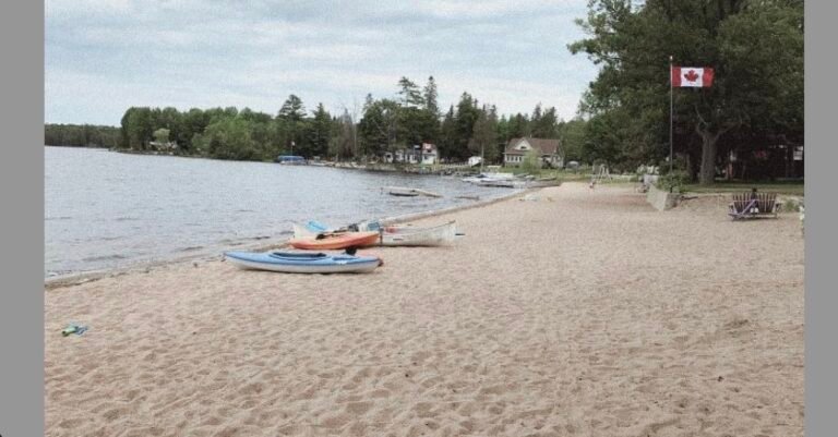 Base Macrocarpa - Outaouais, à Mansfield-et-Pontefract