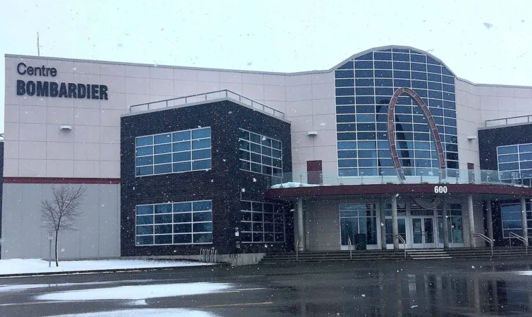 Centre Bombardier - Lapocatiere - Bas-Saint-Laurent