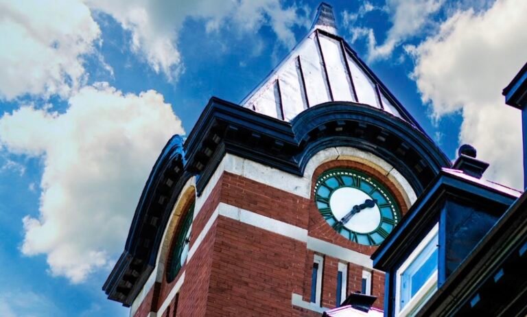 Musée de Hôtel des Postes-Victoriaville Musée de Hôtel des Postes-Victoriaville