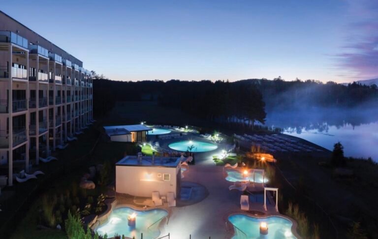 Emotion Hotel 768x485