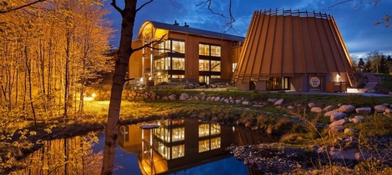 Hôtel - Musée Premières Nations