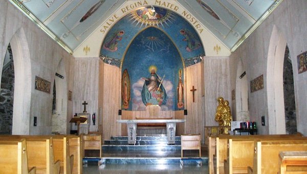 La chapelle du Mont-Saint-Joseph à Carleton-sur-Mer.-Gaspésie