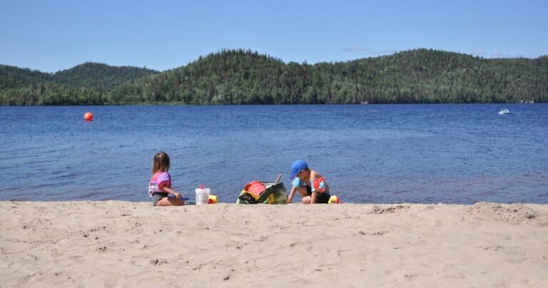 Lac Kénogami - Photo 1