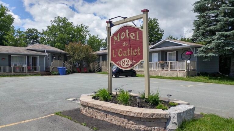 Motel de l'Outlet -Magog-Cantons de L'est