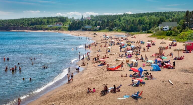 Plage des Beaux Sables-Newport-Gaspésie