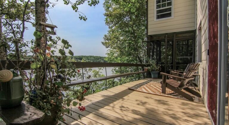 Chalet Entre Deux Eaux-Lac-Otis-Saguenay